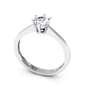 Anel Solitário de Prata com Pedra Central Cravejada – Modelo Affection