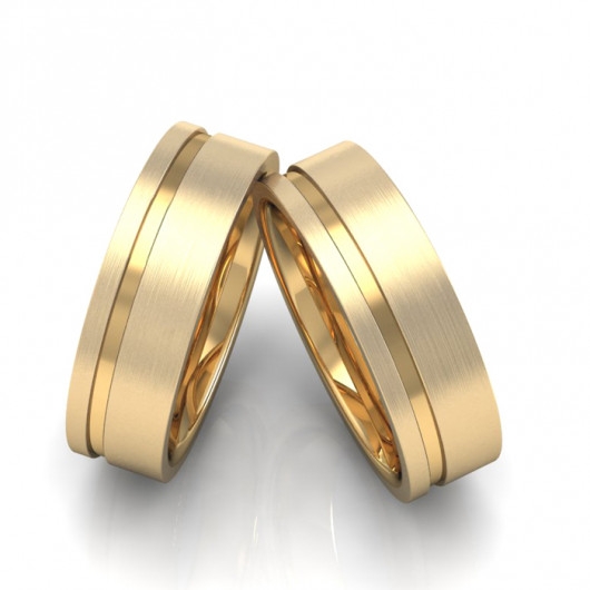 Alianças de Casamento em Ouro 18K – Fosca com Friso Lateral
