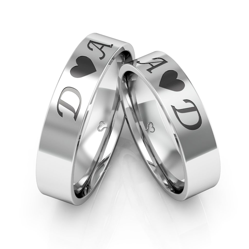 Par de Alianças de Compromisso em Prata 925 com Gravação Externa Personalizada