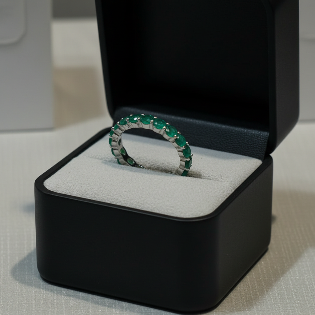 Anel Verde Eternità em Prata 925 - Imagem 3