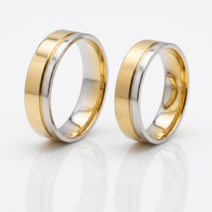 Par de Alianças Ouro 18K Bicolor com Friso Lateral-8mm