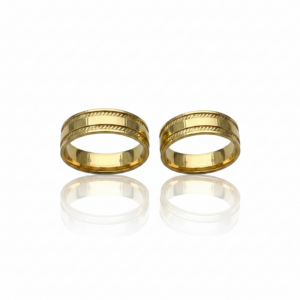 Par de Alianças Retas com Frisos Diamantados em Ouro 18K-6mm