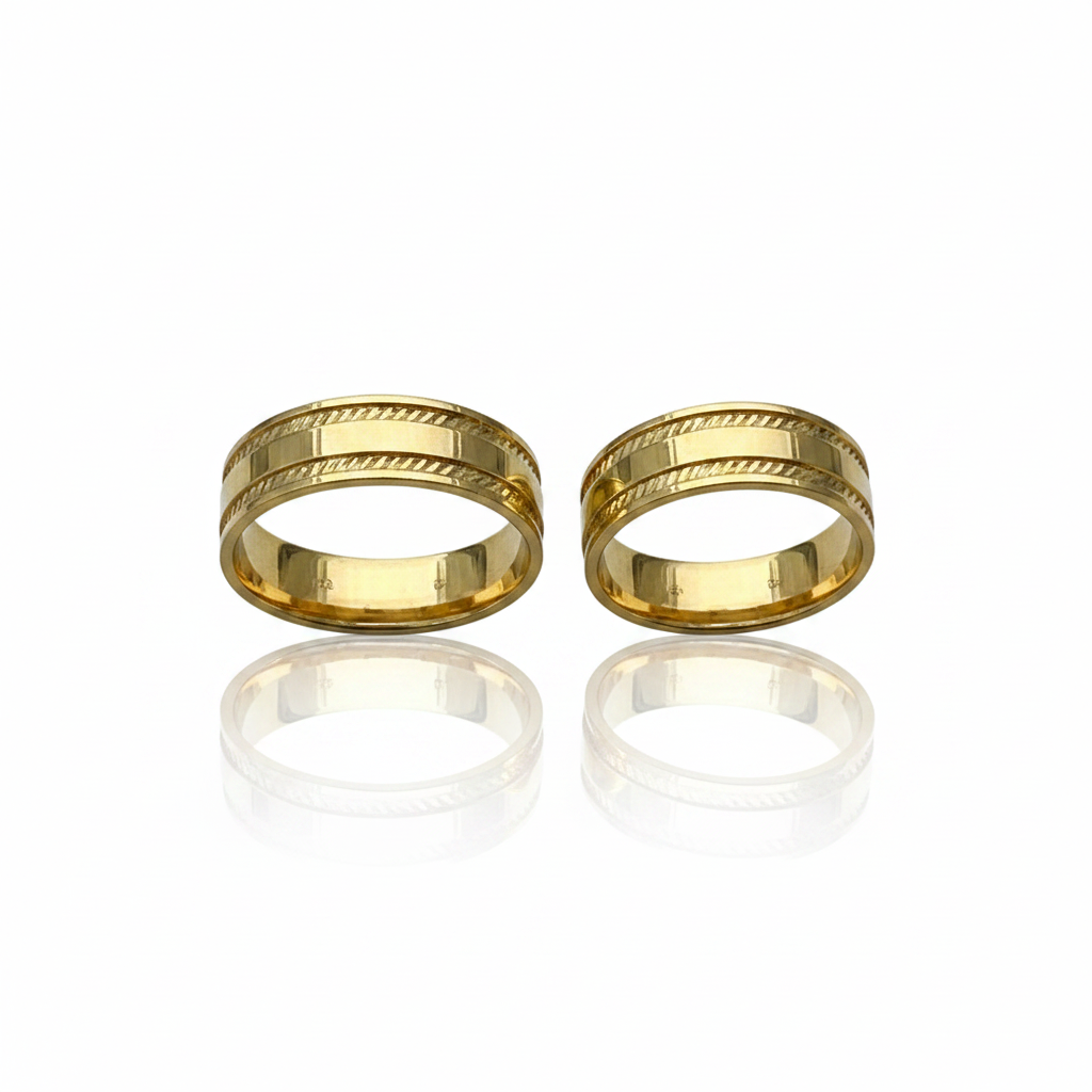 Par de Alianças Retas com Frisos Diamantados em Ouro 18K-6mm