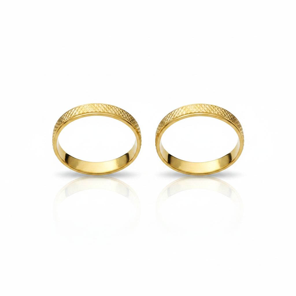 Par de Alianças Diamantadas em Ouro 18K-4mm