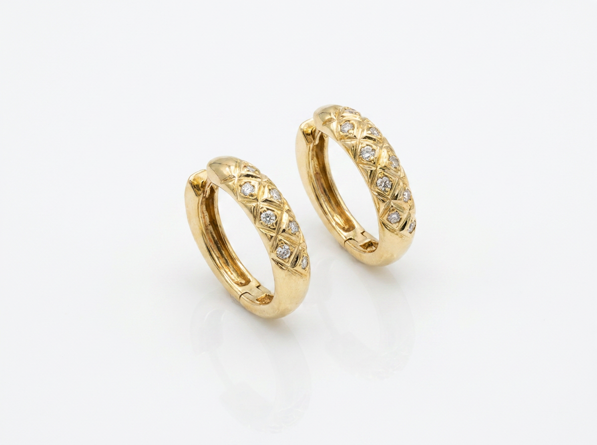 Brinco Meia Argola Trançada Aurum em Ouro 18K